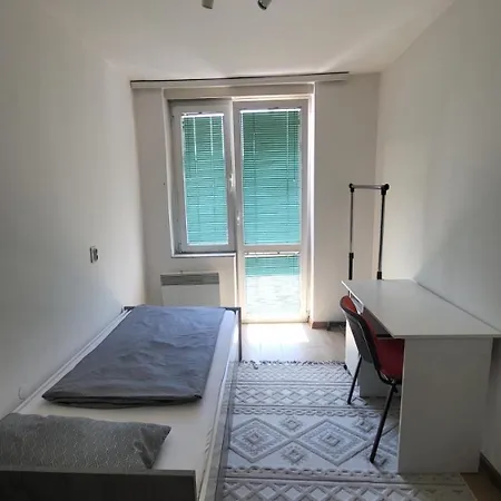 아파트 Retreat - Near Scc & Vilsonovo