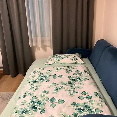 Retreat - Near Scc & Vilsonovo 사라예보
