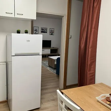 Apartment Retreat - Near Scc & Vilsonovo
